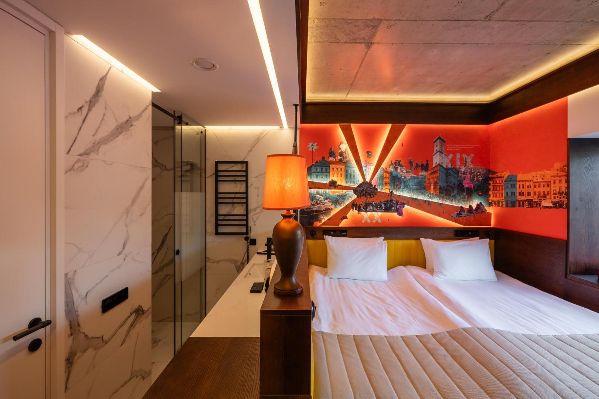 !Fest Hotel Rynok Square Lviv Extérieur photo