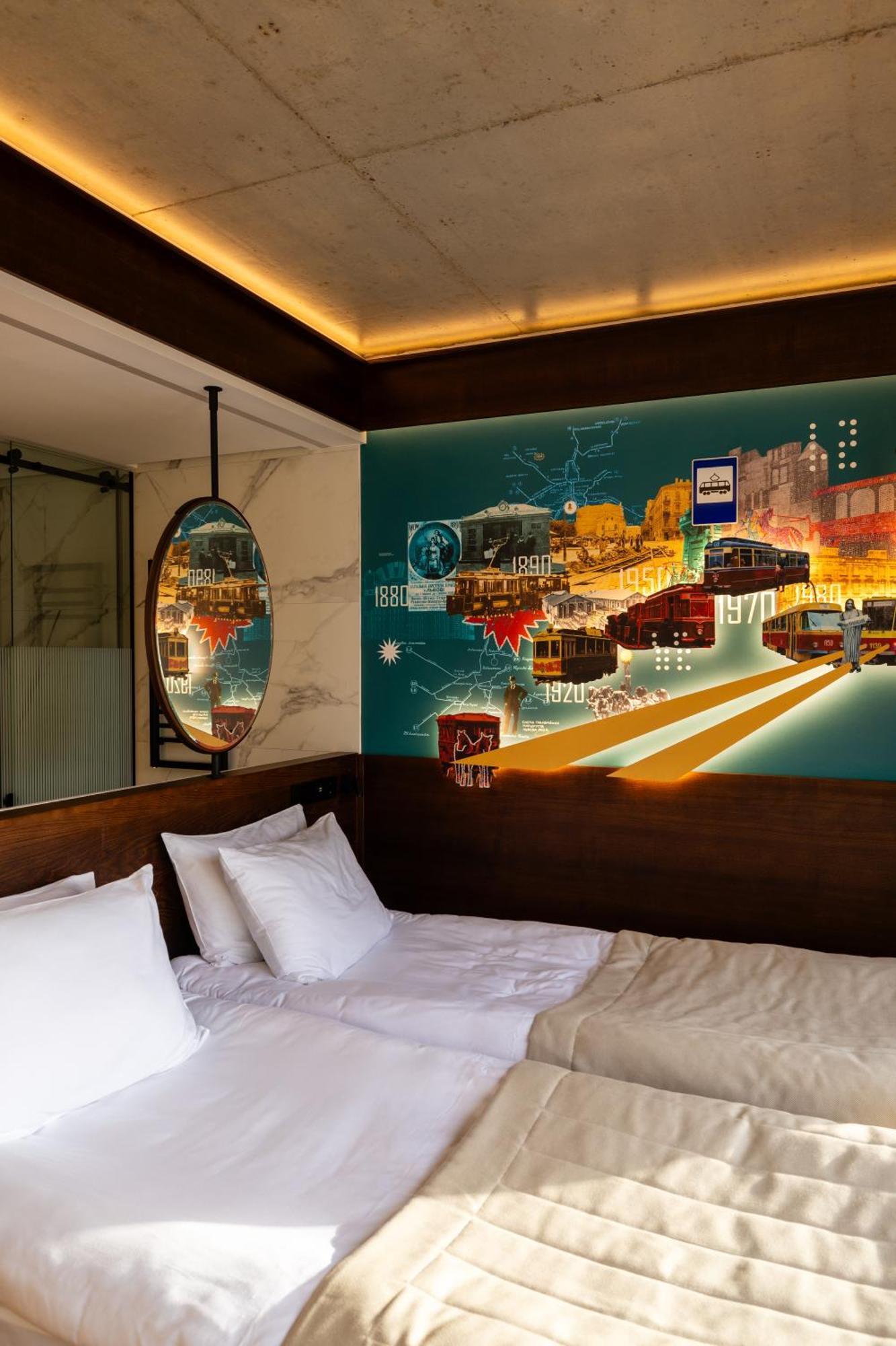 !Fest Hotel Rynok Square Lviv Extérieur photo